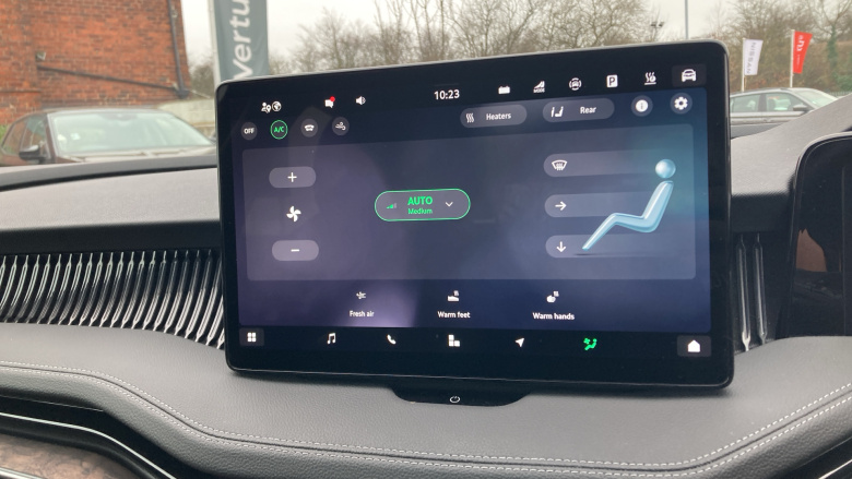 Skoda Superb 1.5 TSI iV Laurin + Klement DSG 5dr Estate